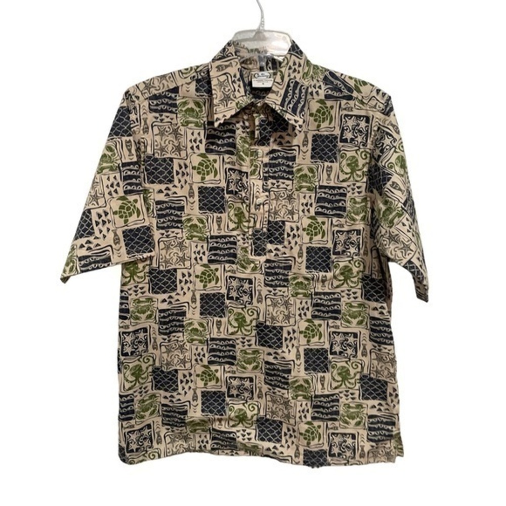 GO BAREFOOT sea turtle print Hawaiian print 1/4 button up shirt size small
